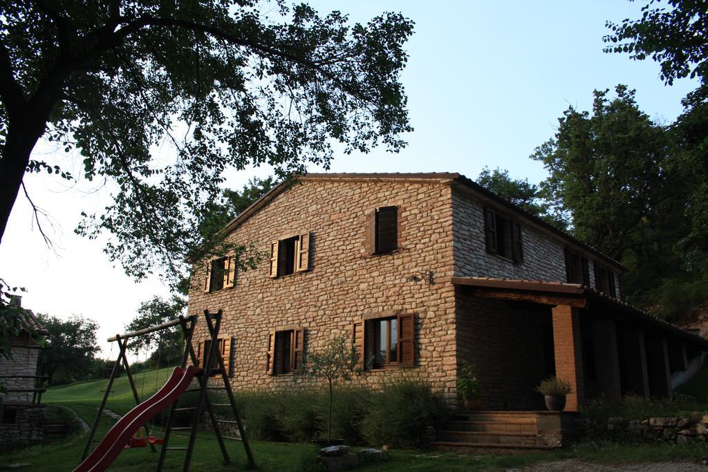 Agriturismo Valdifiori Sassoferrato Exterior foto