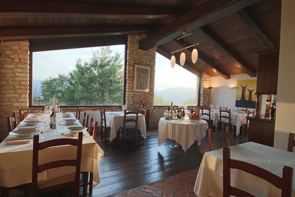 Agriturismo Valdifiori Sassoferrato Exterior foto